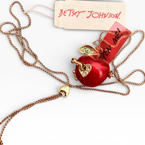 Betsey Johnson Red Apple Locket Necklace Bookworm Slider Charm Authentic New - Picture 6 of 8